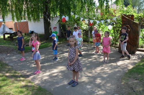 Zahradní slavnost + pasování prvňáčků - Mateřská škola 27.6.2022